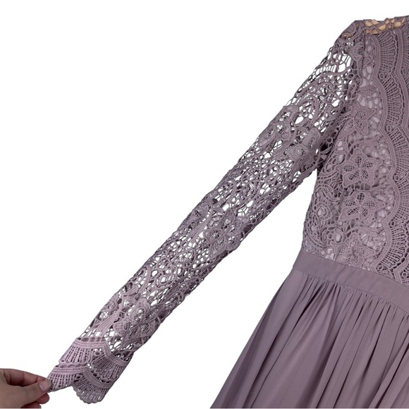 LULUS AWAKEN MY LOVE DUSTY LAVENDER LACE LONG SLEEVE CHIFFON MAXI DRESS - Picture 12 of 14